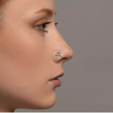 Քթի փիրսինգ "Քարերով սիրտ"